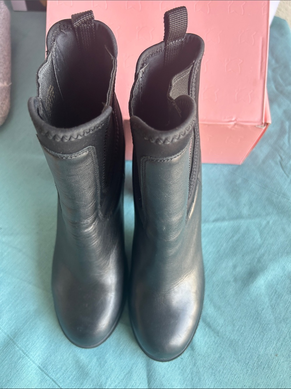 Aldo Black Leather Chelsea Ankle Boots